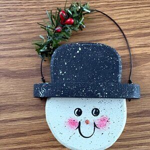 Wooden snowman face and hat ornament, no tags